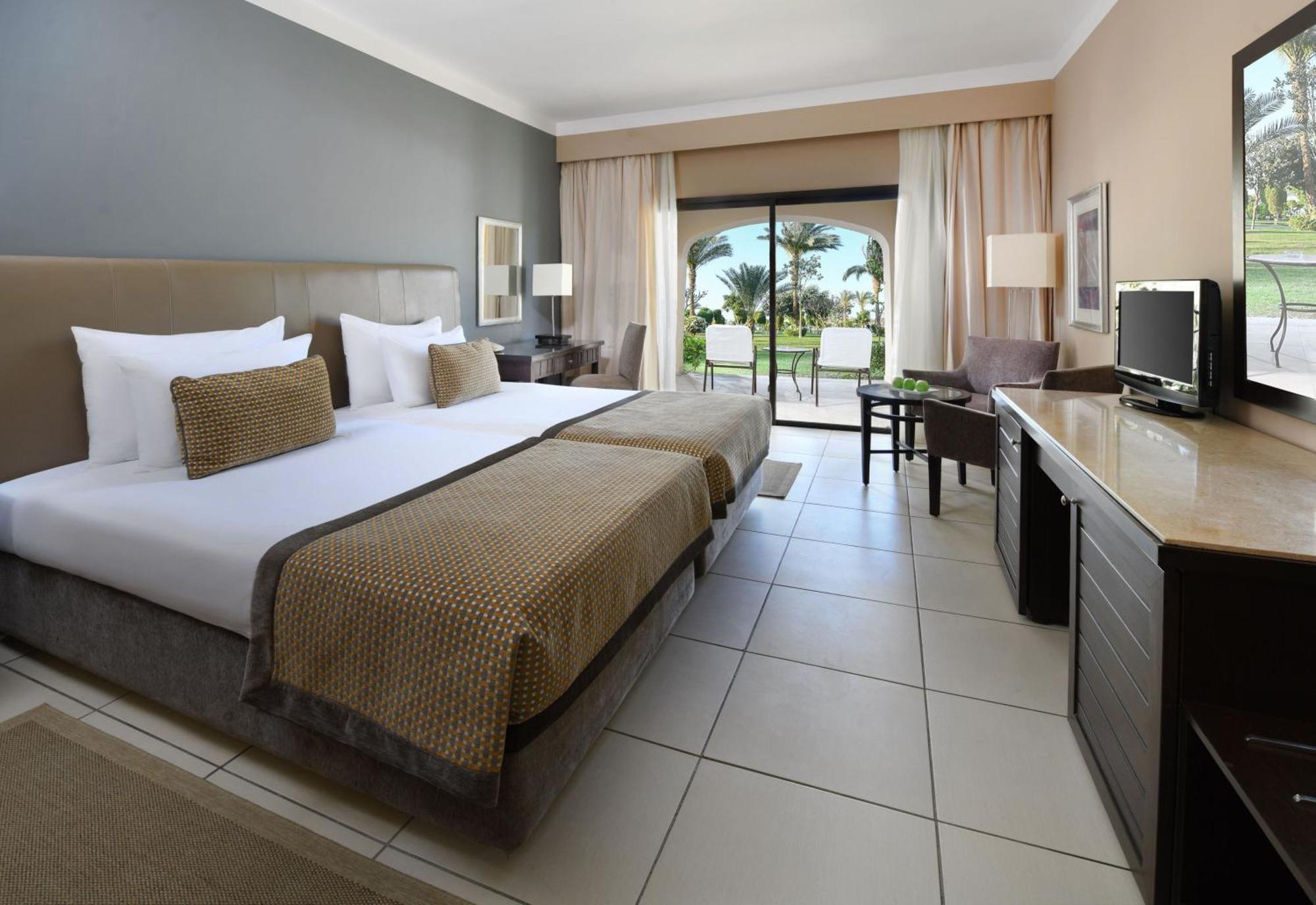 Jaz Aquamarine Hotel Hurghada Exterior photo